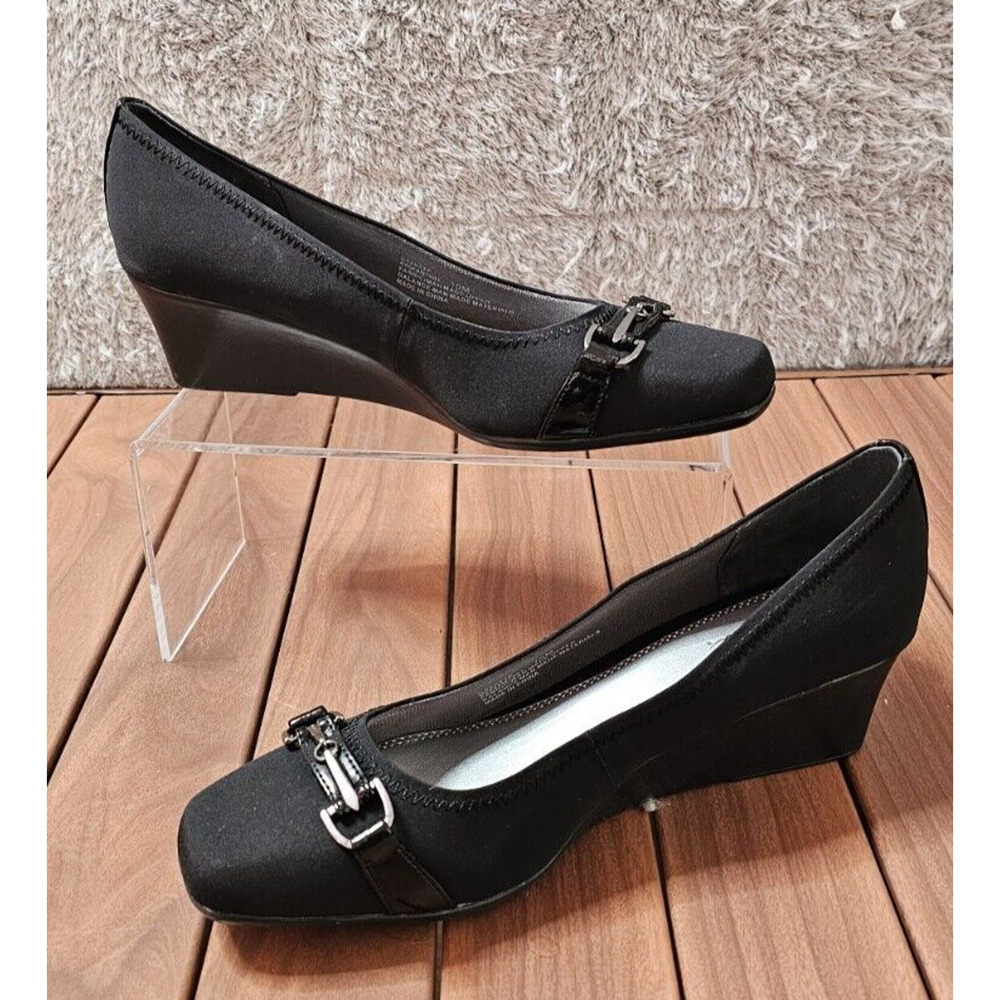 NEW Lifestride Black‎ Gazette Square Toe Wedge Heel Buckle Shoes Size 10M